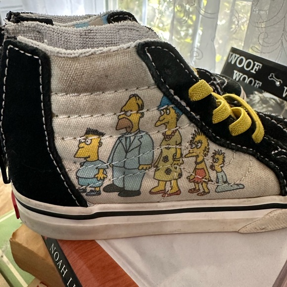 Simpson vans - Picture 4 of 4